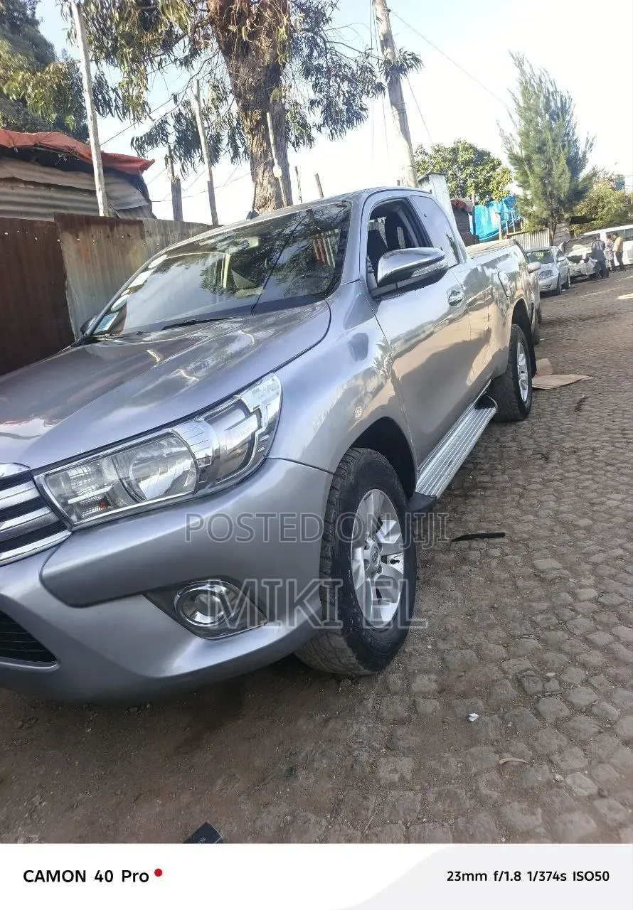 Toyota Hilux Revo Single Cab Deisel 2.4 RWD 2017 Silver