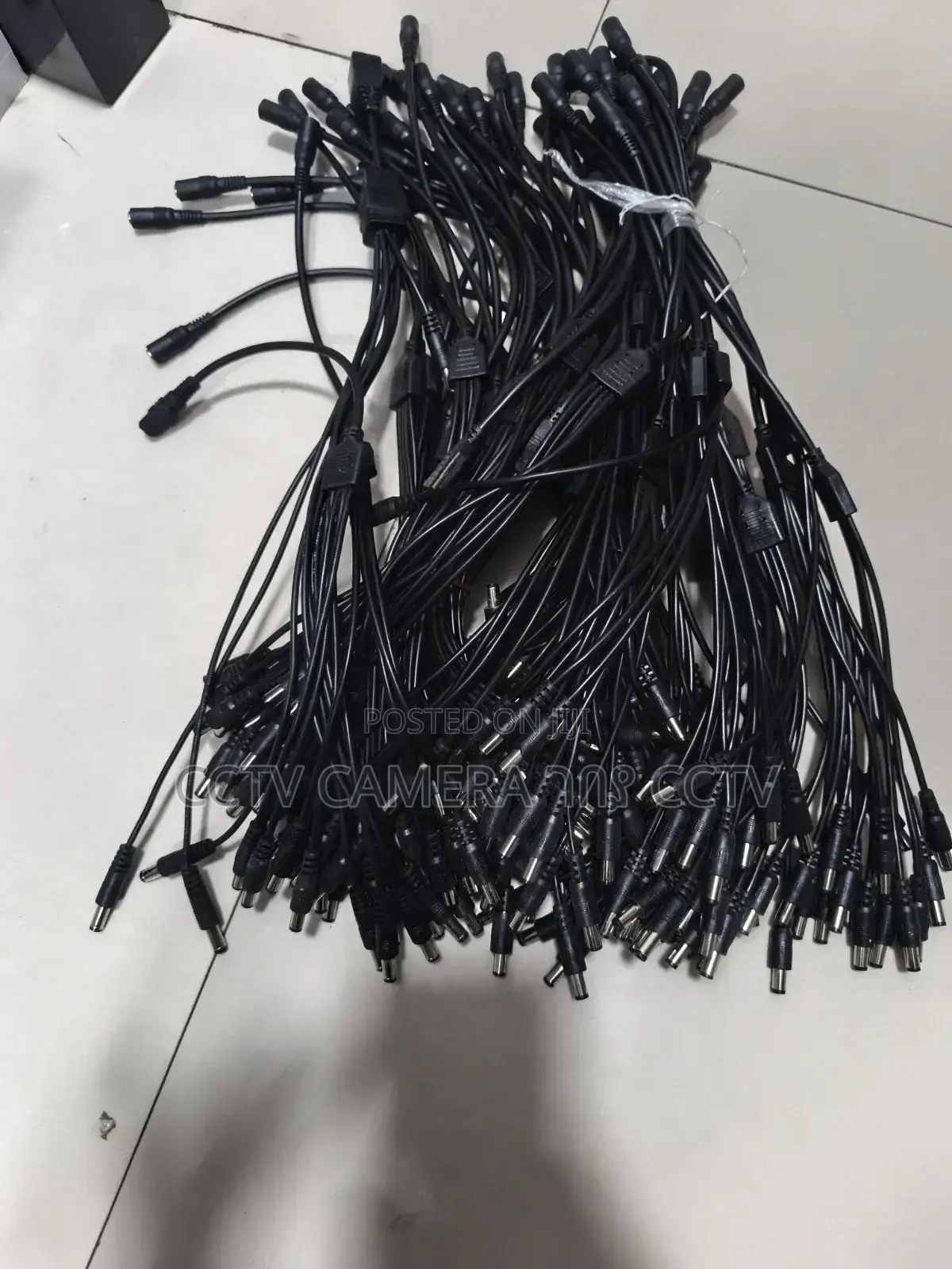 Splitter for የአናሎግ ካሜራ ፓወር ባለ8+ባ4