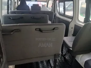 Toyota HiAce 2015 White