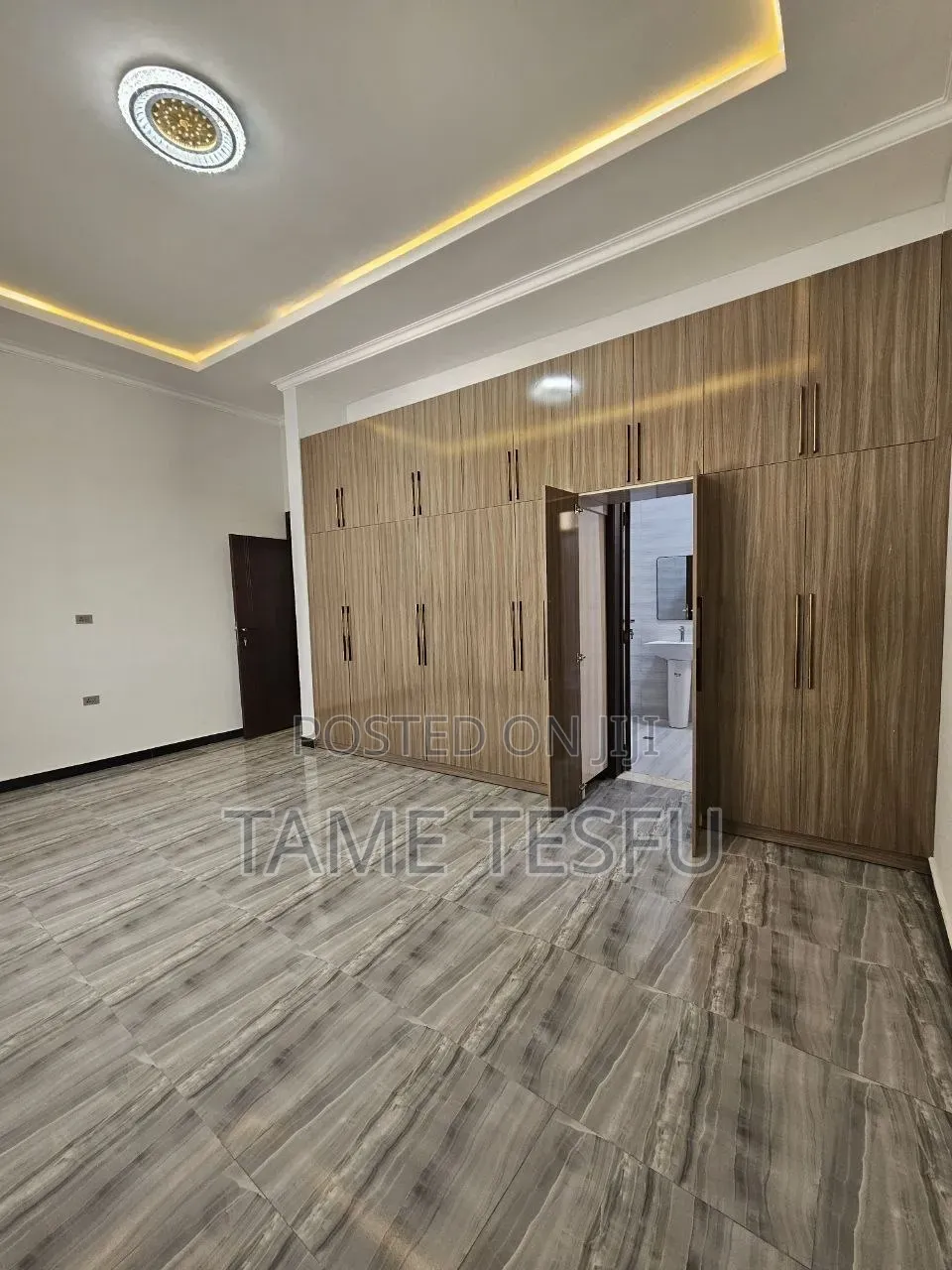 Furnished 4bdrm Villa in Cmc ፍጋ, Bole for sale