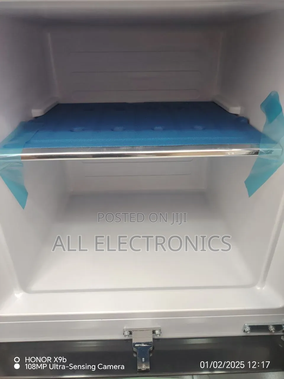 Prado 290/330 Litre Refrigerator