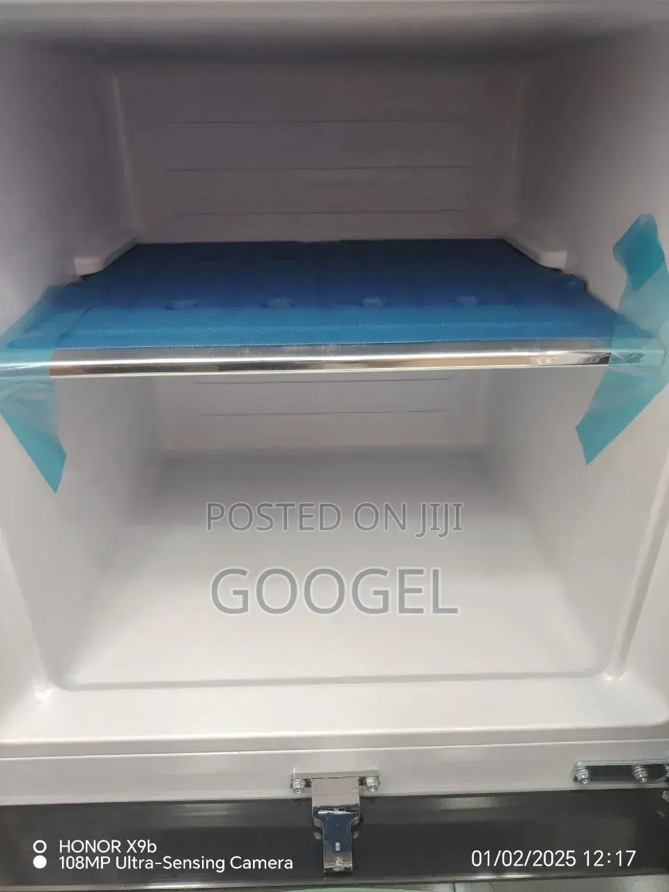 Prado 290/330 Litre Refrigerator