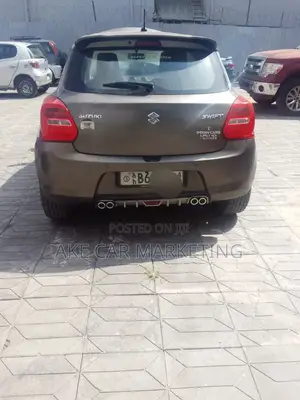 Suzuki Swift 2022 Gray