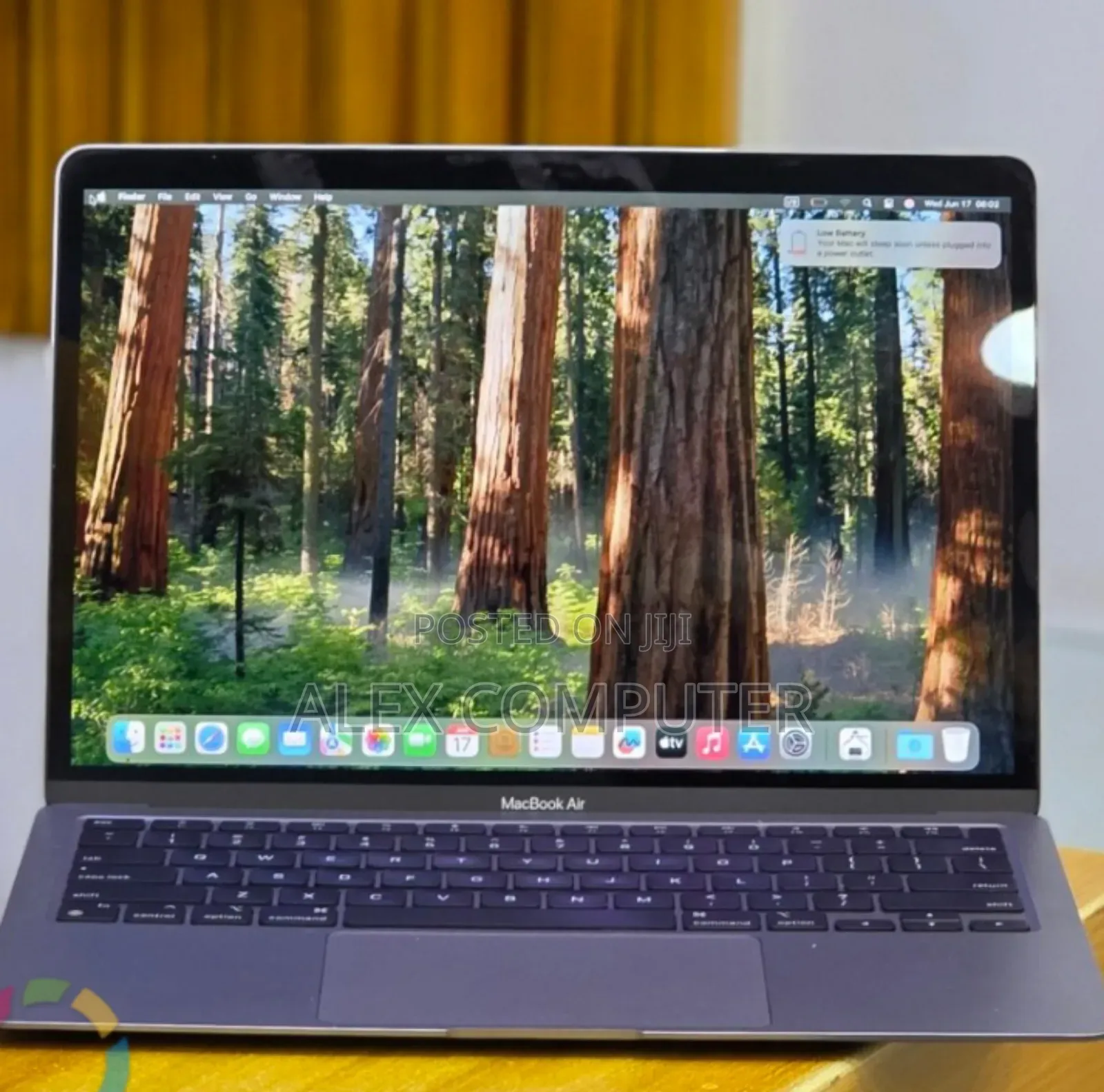 New Laptop Apple MacBook Air 2020 M1 16GB Apple M1 SSD 512GB