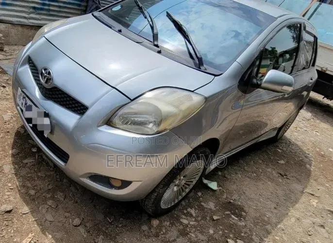 Toyota Yaris 2010