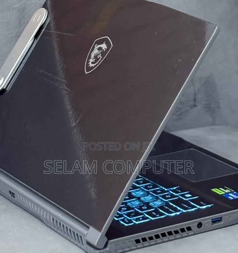 New Laptop MSI MSI Sword 15 16GB Intel Core i5 SSD 512GB