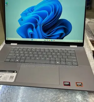 New Laptop HP OmniBook X Flip 16" 16GB AMD Ryzen 5 SSD 512GB