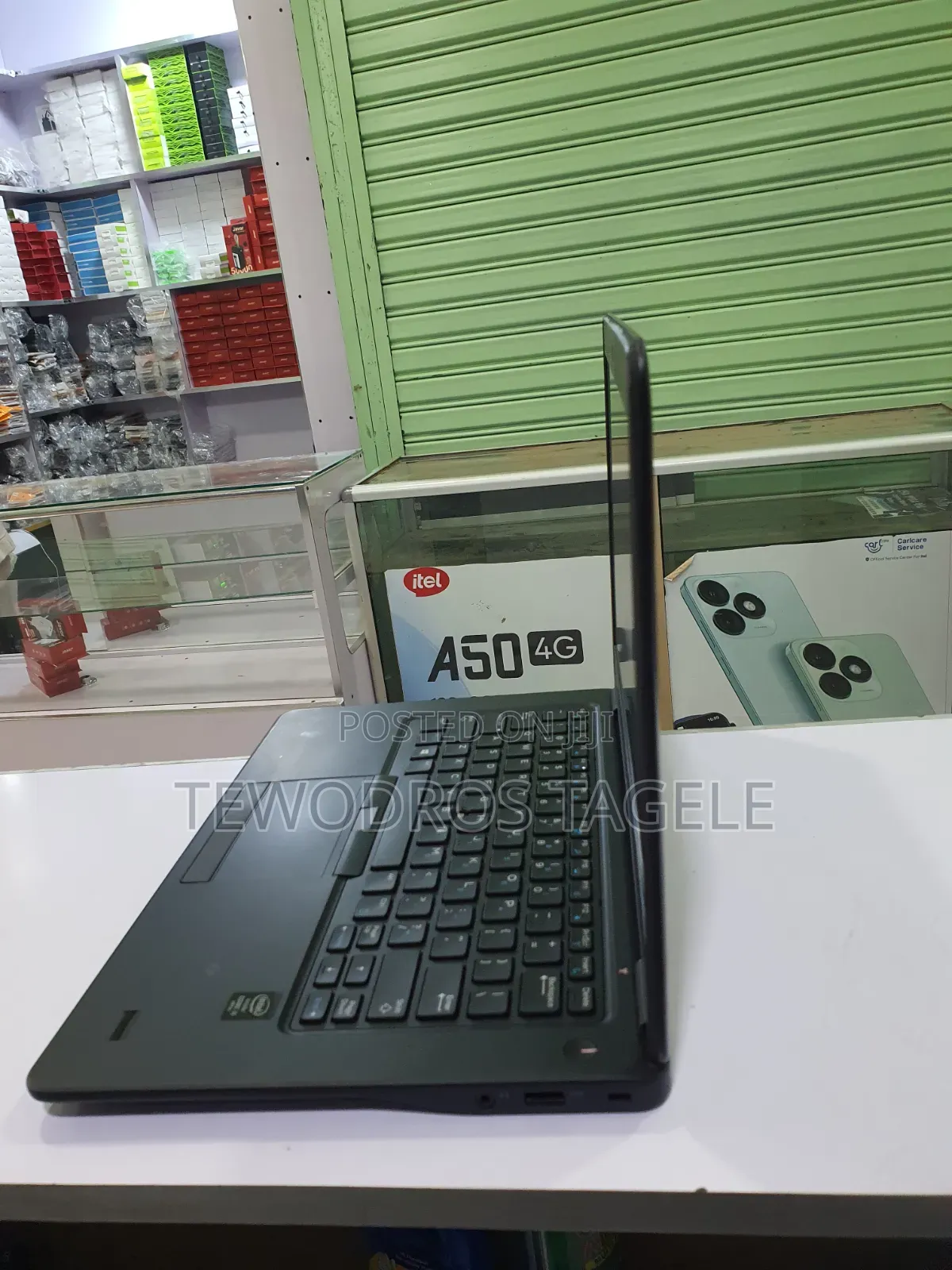 Laptop Dell Latitude 5310 8GB Intel Core i5 SSD 256GB