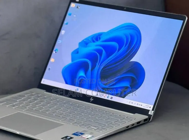 New Laptop HP Pavilion 15 16GB Intel Core i5 HDD 1T