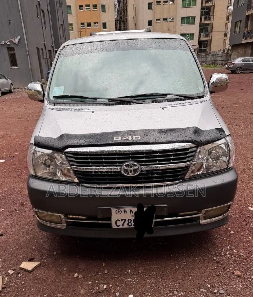 Toyota Grand HiAce 2009 Orange