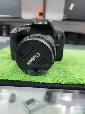 Canon 800d