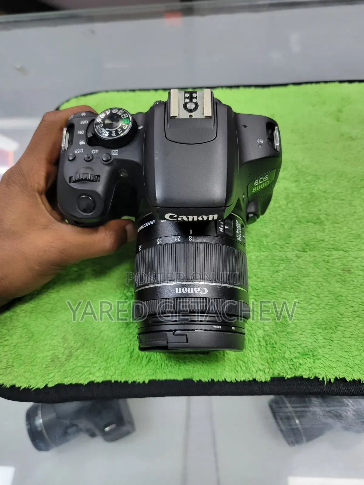 Canon 800d