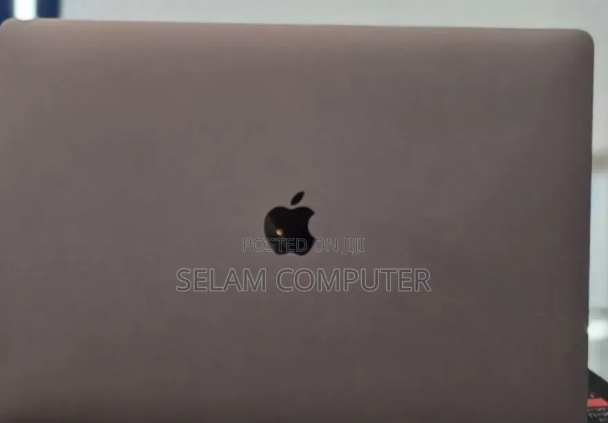 New Laptop Apple MacBook Pro 2019 16GB Intel Core i9 SSD 2T