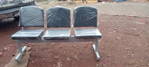 Chair Three Siter