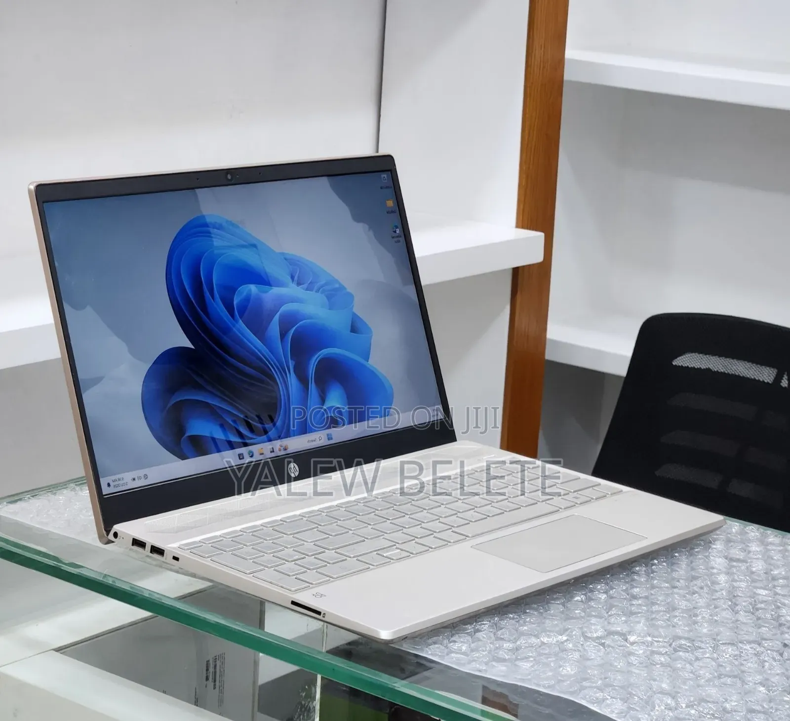 New Laptop HP Pavilion 15 8GB Intel Core i5 SSD 512GB