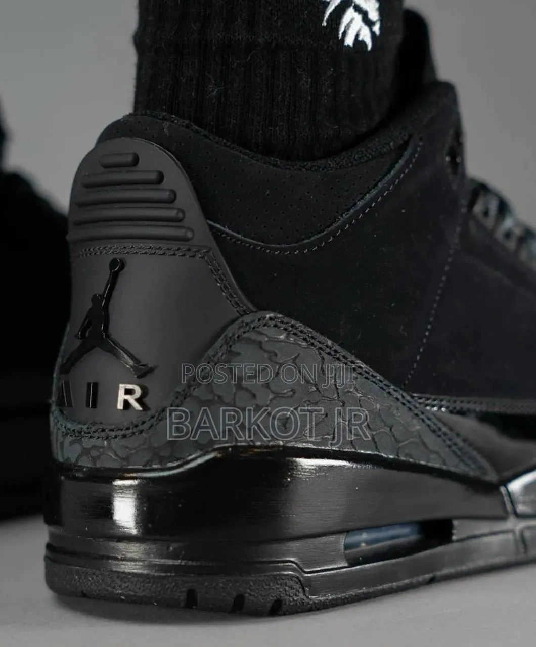 Jordan 3 Black Cat
