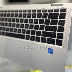 New Laptop HP EliteBook 1040 G8 16GB Intel Core i7 SSD 512GB