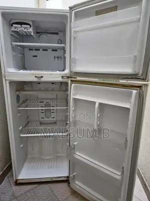 Refrigerator ፍሪጅ