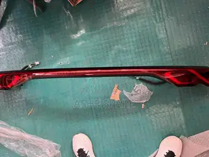 Byd Yuan Up Center Light (የኮፈን ማብራት )