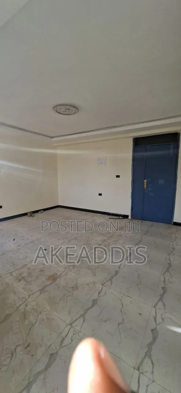 Furnished 1bdrm Condo in Bole Ayat for sale