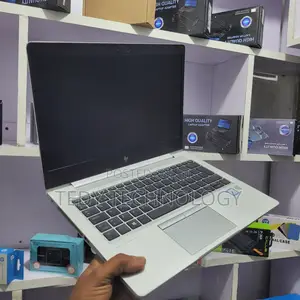 New Laptop HP EliteBook 830 G5 16GB Intel Core i5 SSD 512GB