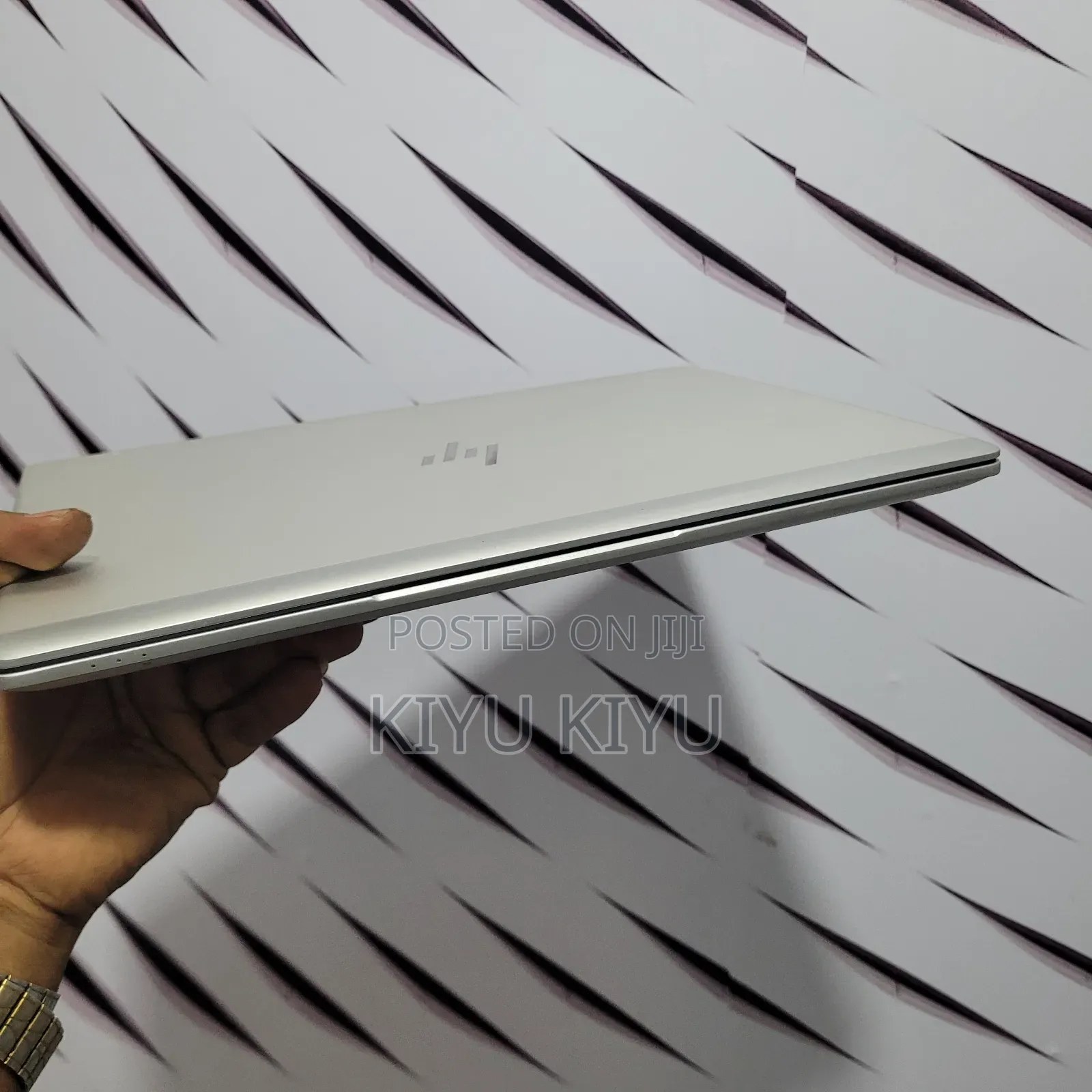 New Laptop HP EliteBook 830 G5 16GB Intel Core i5 SSD 512GB