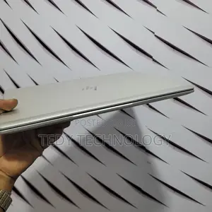 New Laptop HP EliteBook 830 G5 16GB Intel Core i5 SSD 512GB