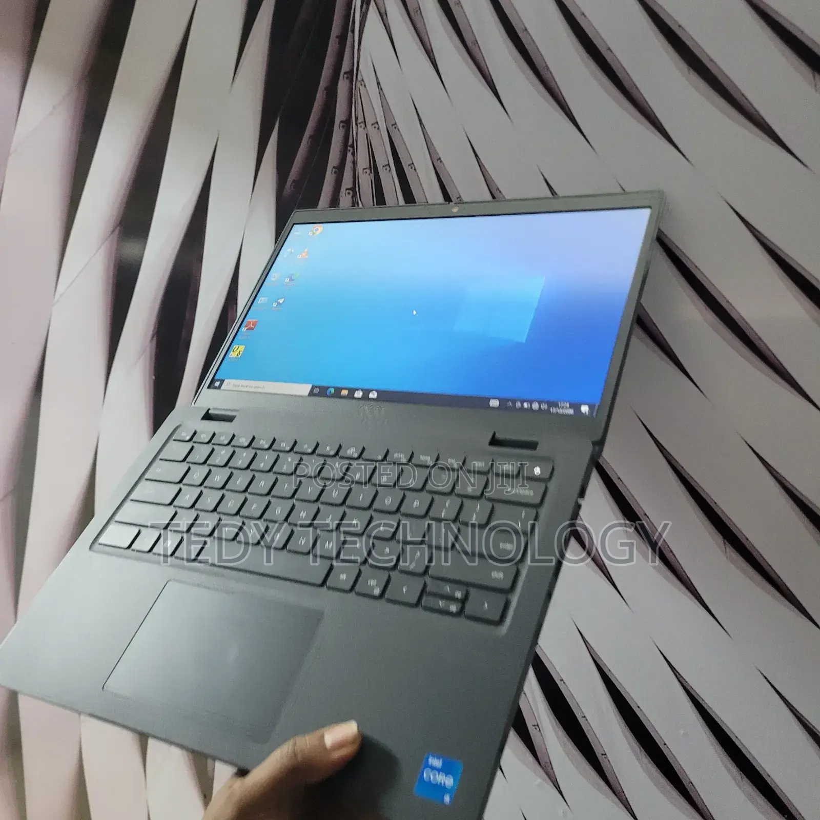 New Laptop Dell Latitude 3420 8GB Intel Core i5 SSD 512GB