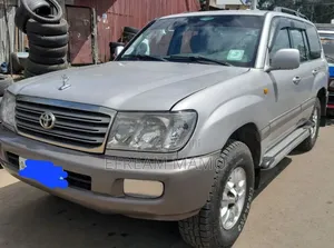 Toyota Land Cruiser 2004