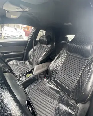 Toyota C-HR Limited 2021 Blue