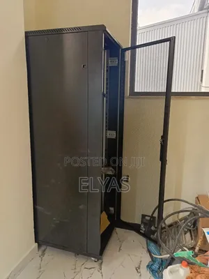42 U Toten Server Rack
