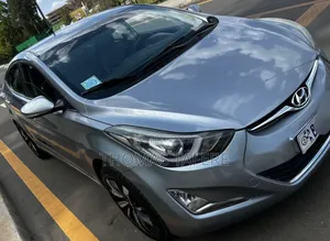 Hyundai Avante 2015