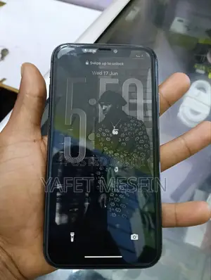 Apple iPhone 11 64 GB Black