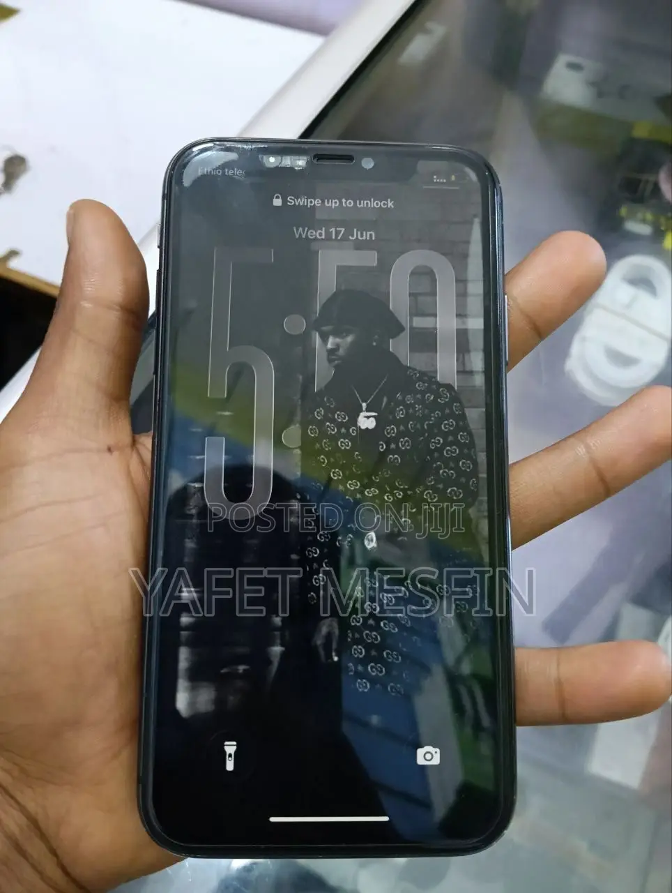 Apple iPhone 11 64 GB Black