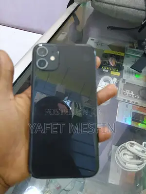 Apple iPhone 11 64 GB Black