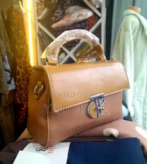 Elegant Women's Handbag