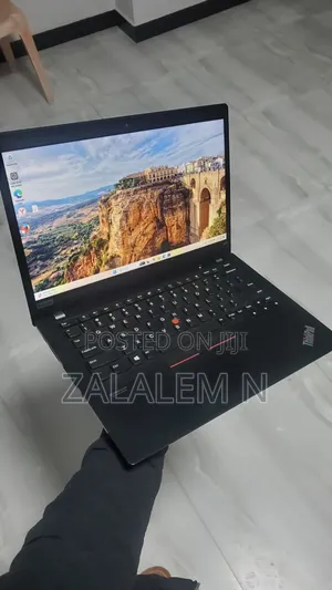 Laptop Lenovo 16GB AMD Ryzen 7 SSD 512GB
