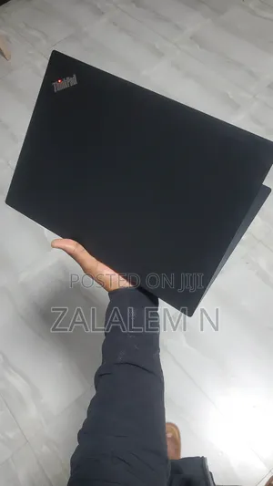 Laptop Lenovo 16GB AMD Ryzen 7 SSD 512GB
