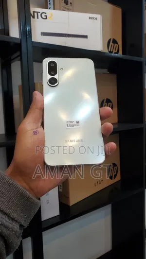 New Samsung Galaxy M36 5G 128 GB