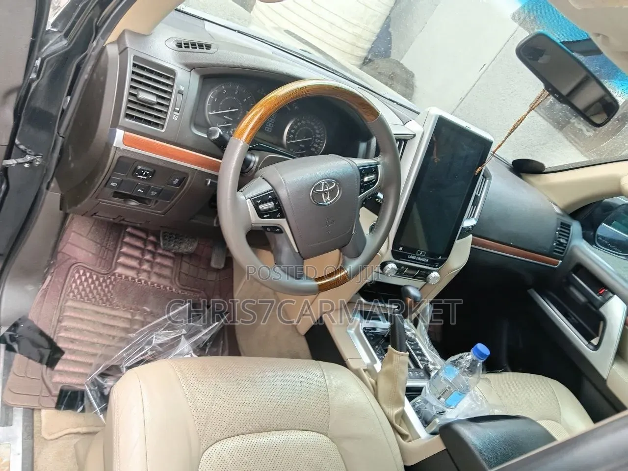 Toyota Land Cruiser 2010 Black