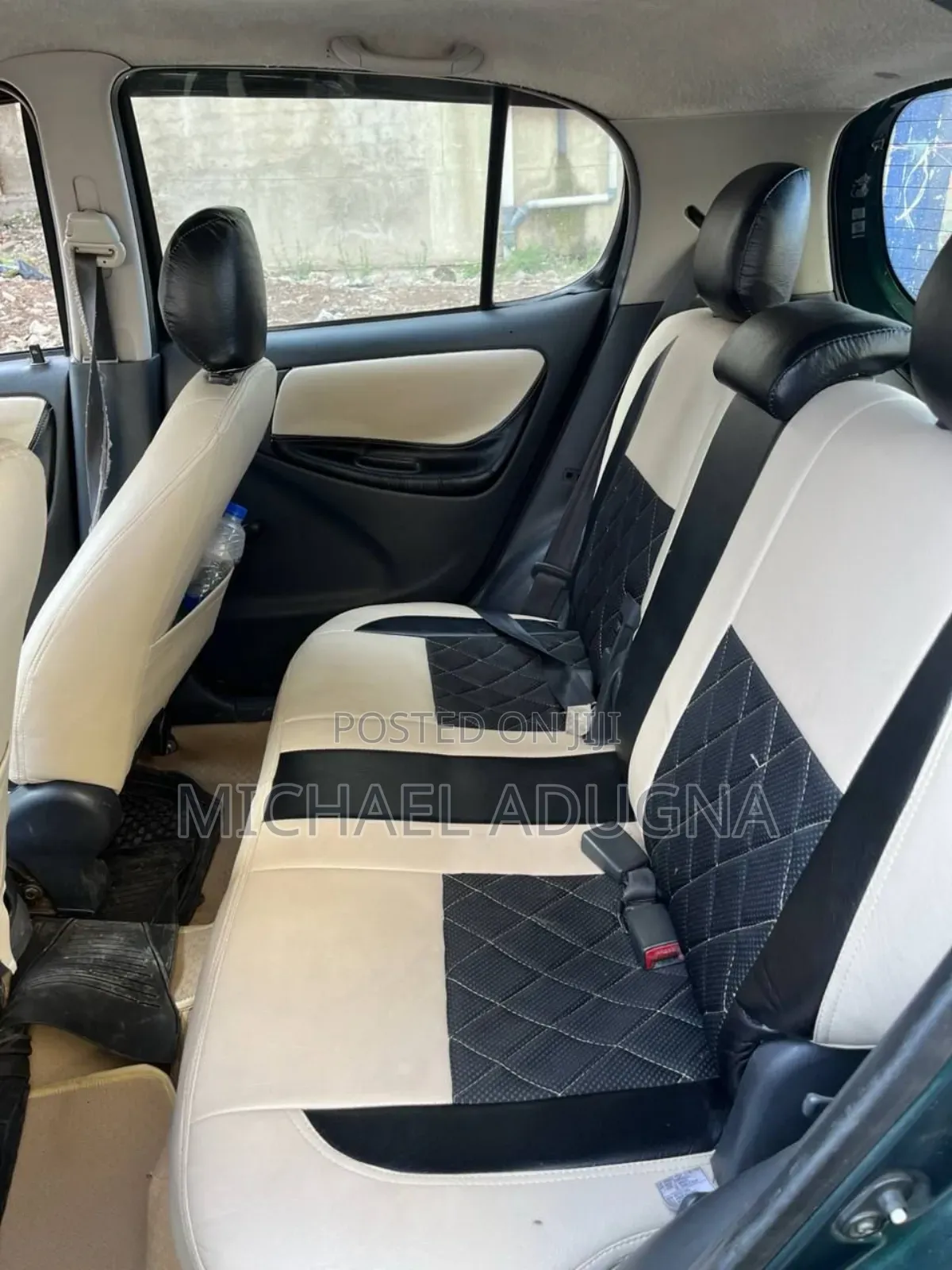 Toyota Yaris 1.5 2000 Green