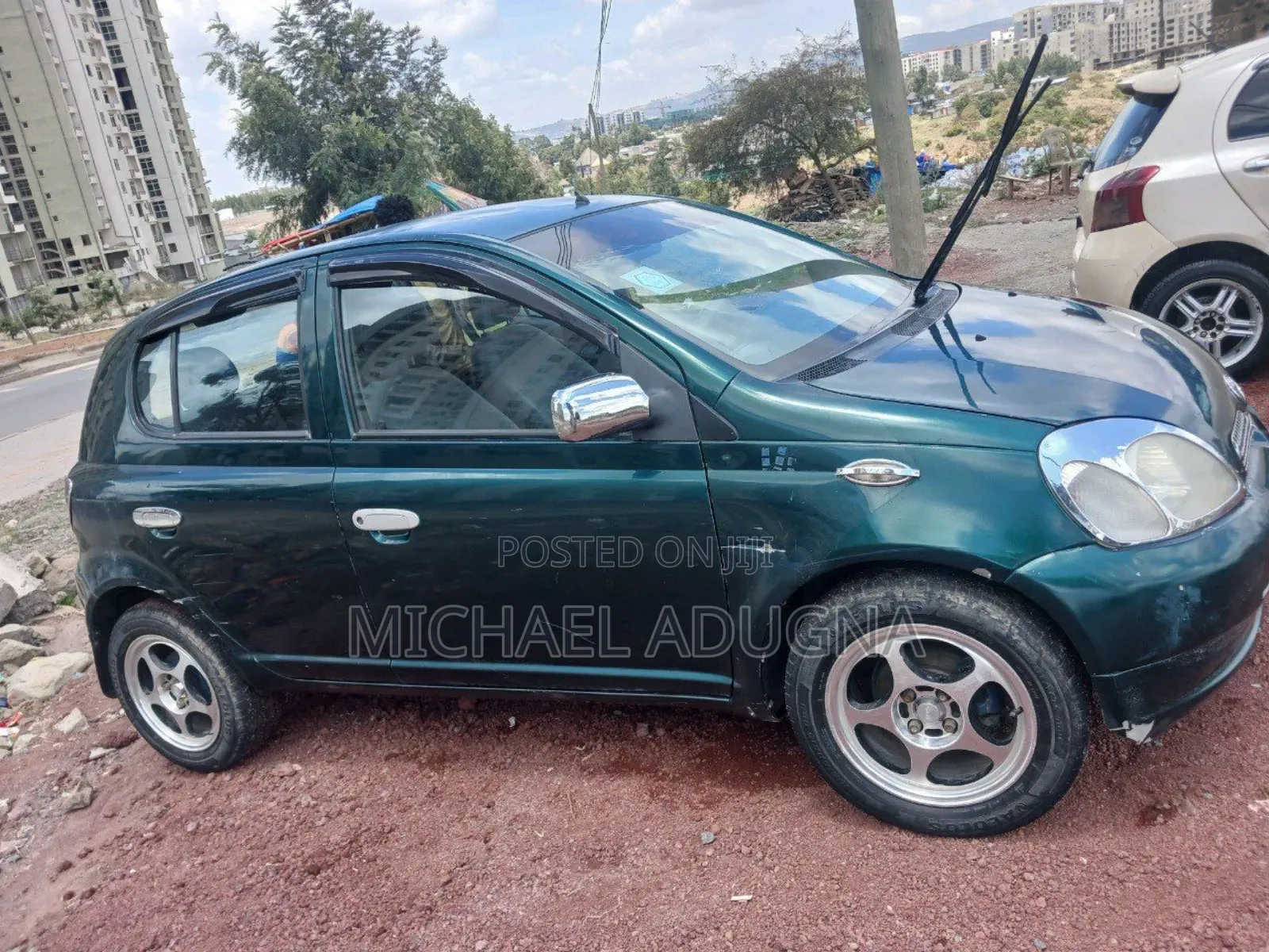 Toyota Yaris 1.5 2000 Green