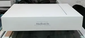 New Laptop Apple MacBook Air 2025 M4 16GB Apple M4 SSD 512GB
