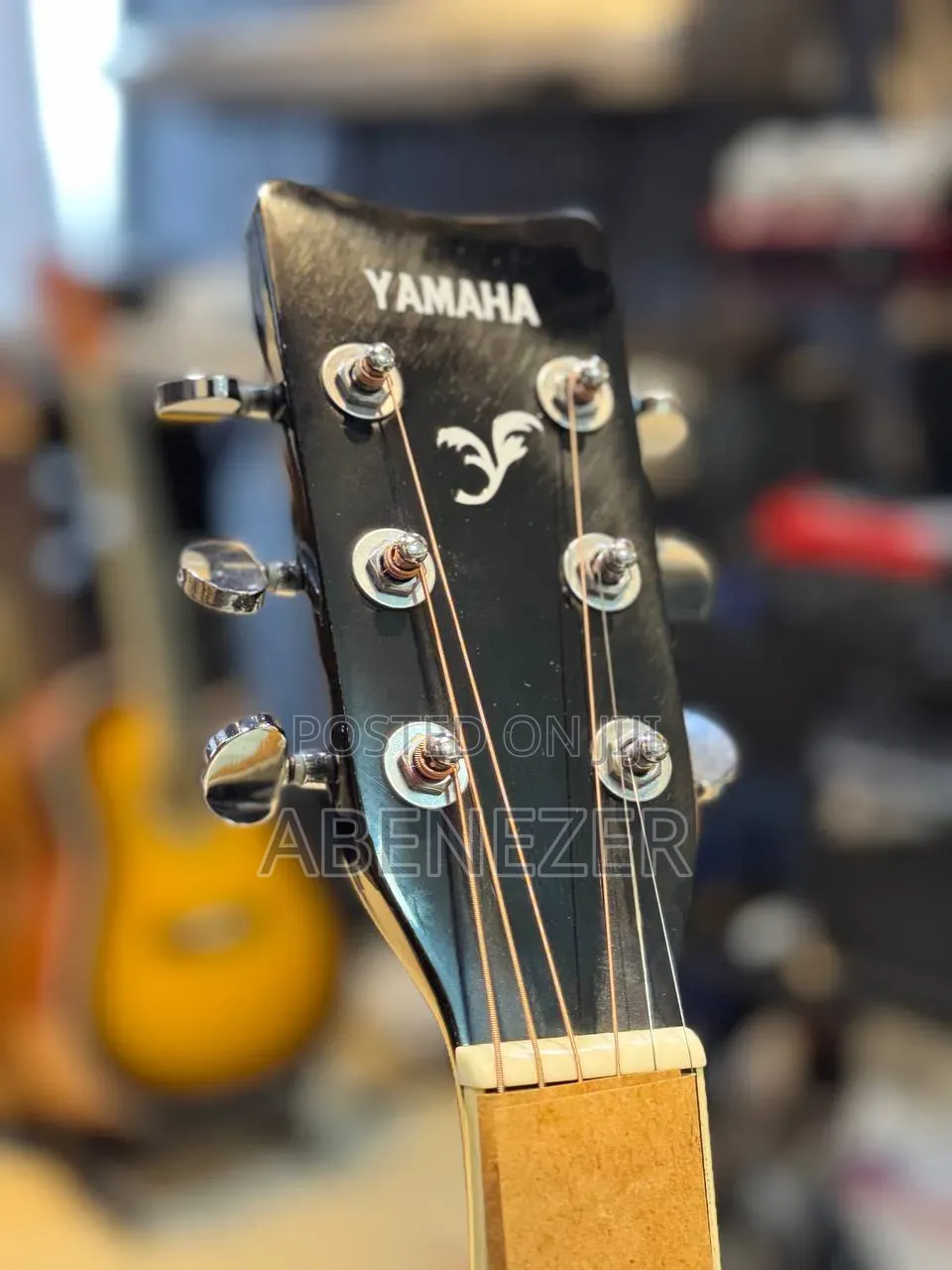 Yamaha F6000 Eq Acostic Guitar