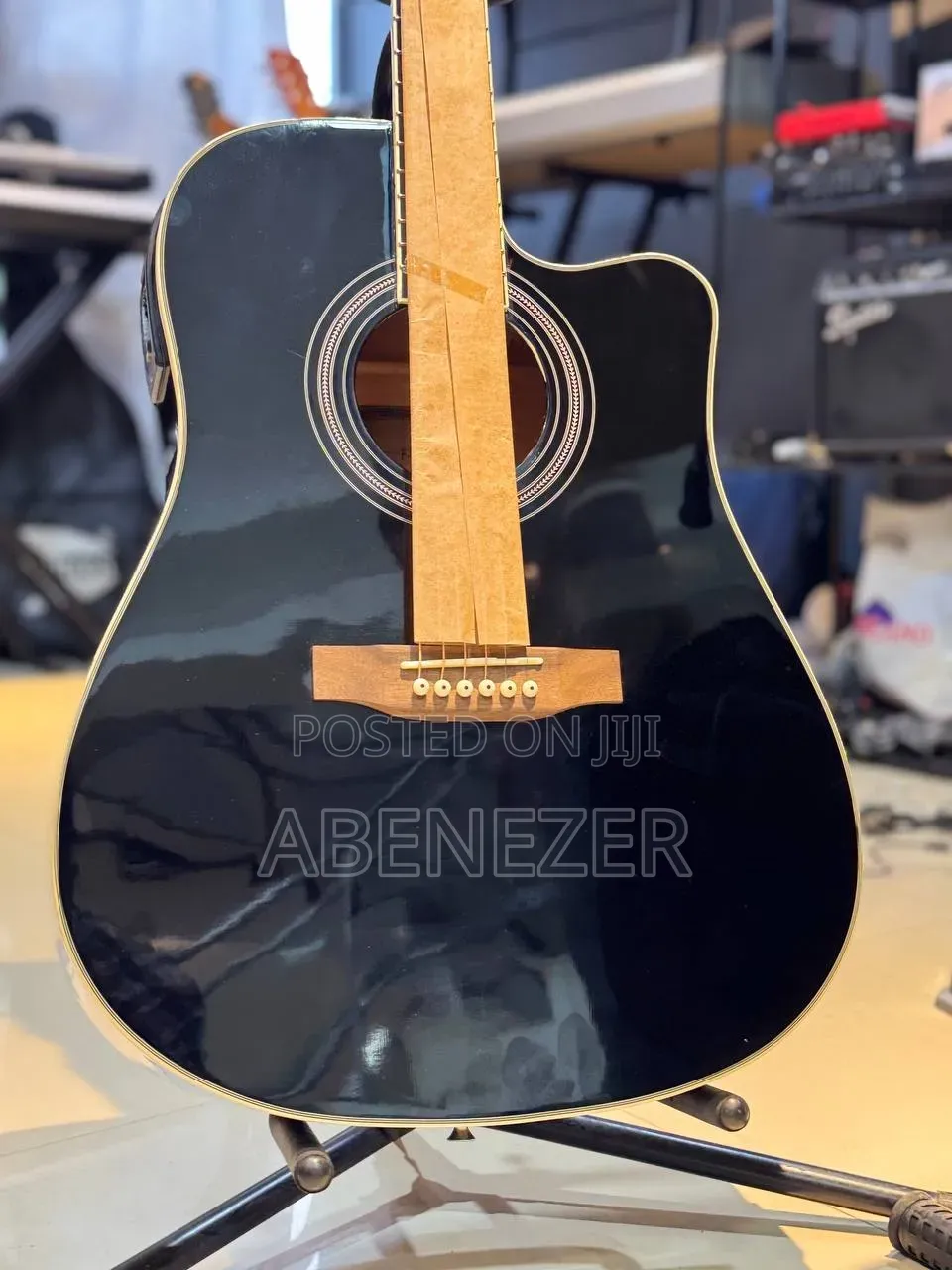 Yamaha F6000 Eq Acostic Guitar