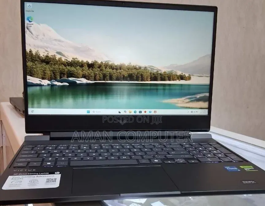 New Laptop HP Victus 16 16GB Intel Core i7 SSHD (Hybrid) 1T