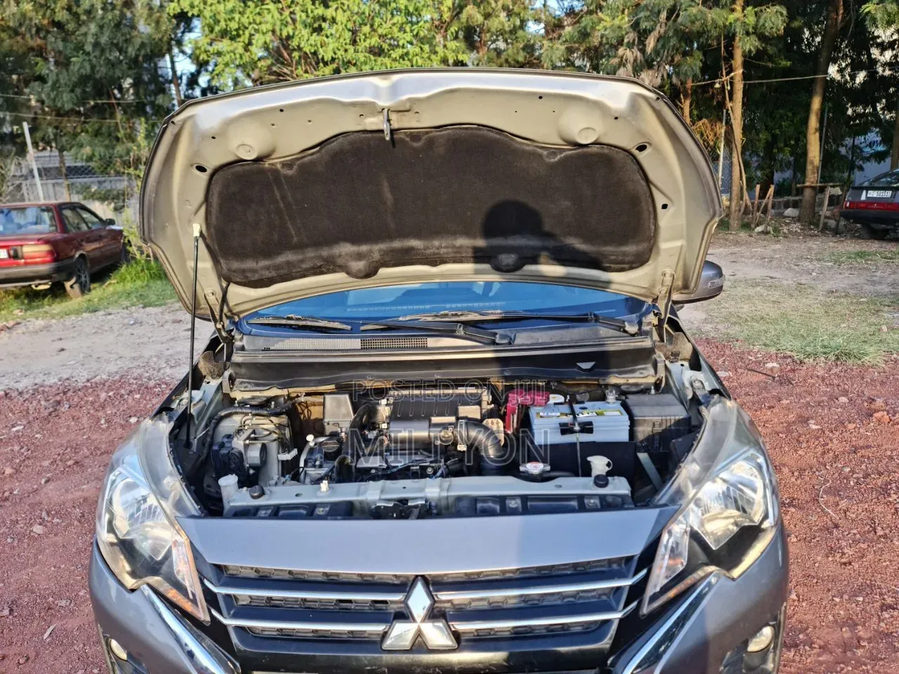 Mitsubishi Attrage 2021 Silver