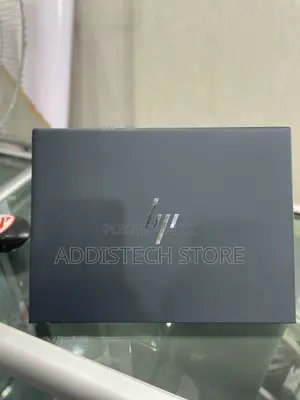 New Laptop HP Dragonfly Folio 16GB Intel Core i7 SSD 512GB