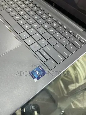 New Laptop HP Dragonfly Folio 16GB Intel Core i7 SSD 512GB