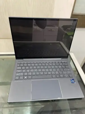 New Laptop HP Dragonfly Folio 16GB Intel Core i7 SSD 512GB